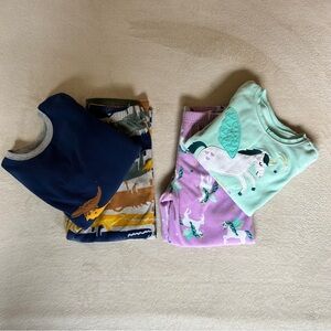 Carters bundle of 2 pairs kids pajamas  size 6, crocodiles, unicorns